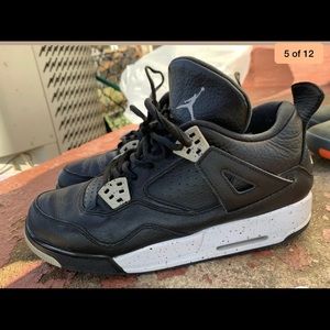 Air Jordan Oreo 4s  ( Grade School )